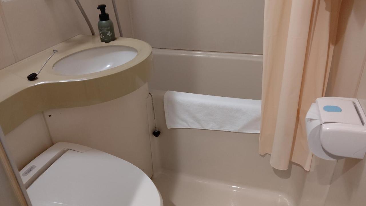 Tsuyama Central Hotel Townhouse Extérieur photo