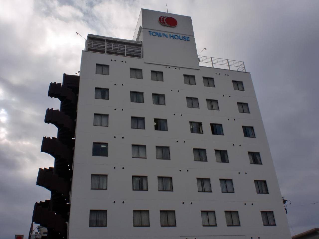 Tsuyama Central Hotel Townhouse Extérieur photo